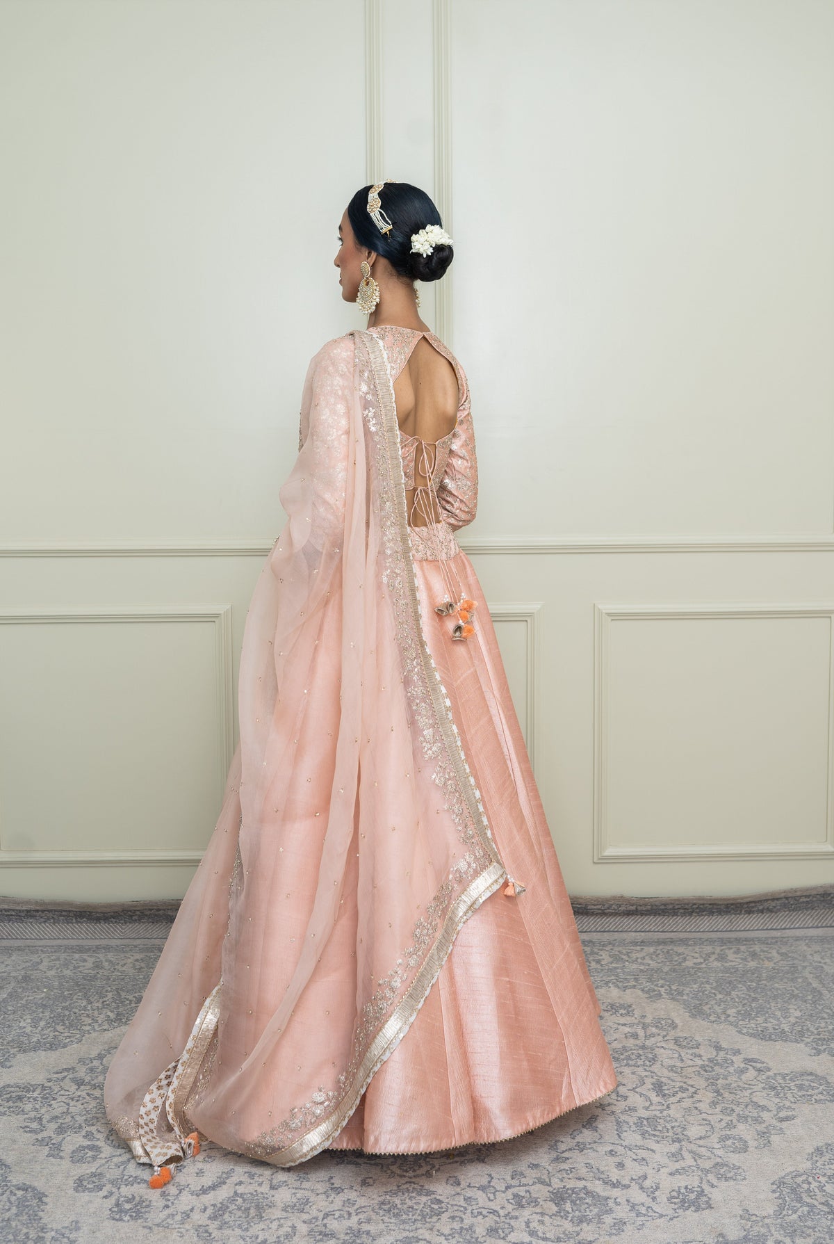 Aafiyah-Pearl Pink Tilla Embroidered Lehenga Set