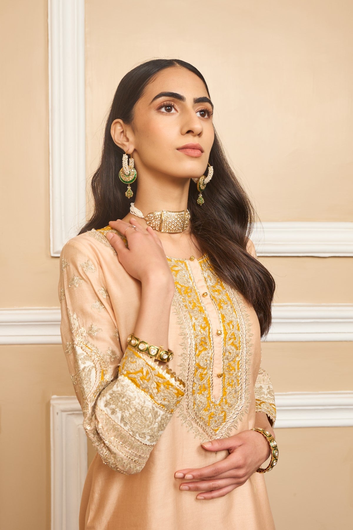 RAINA - ROSEPINK SHORT KURTA WITH SHARARA AND ODHNI