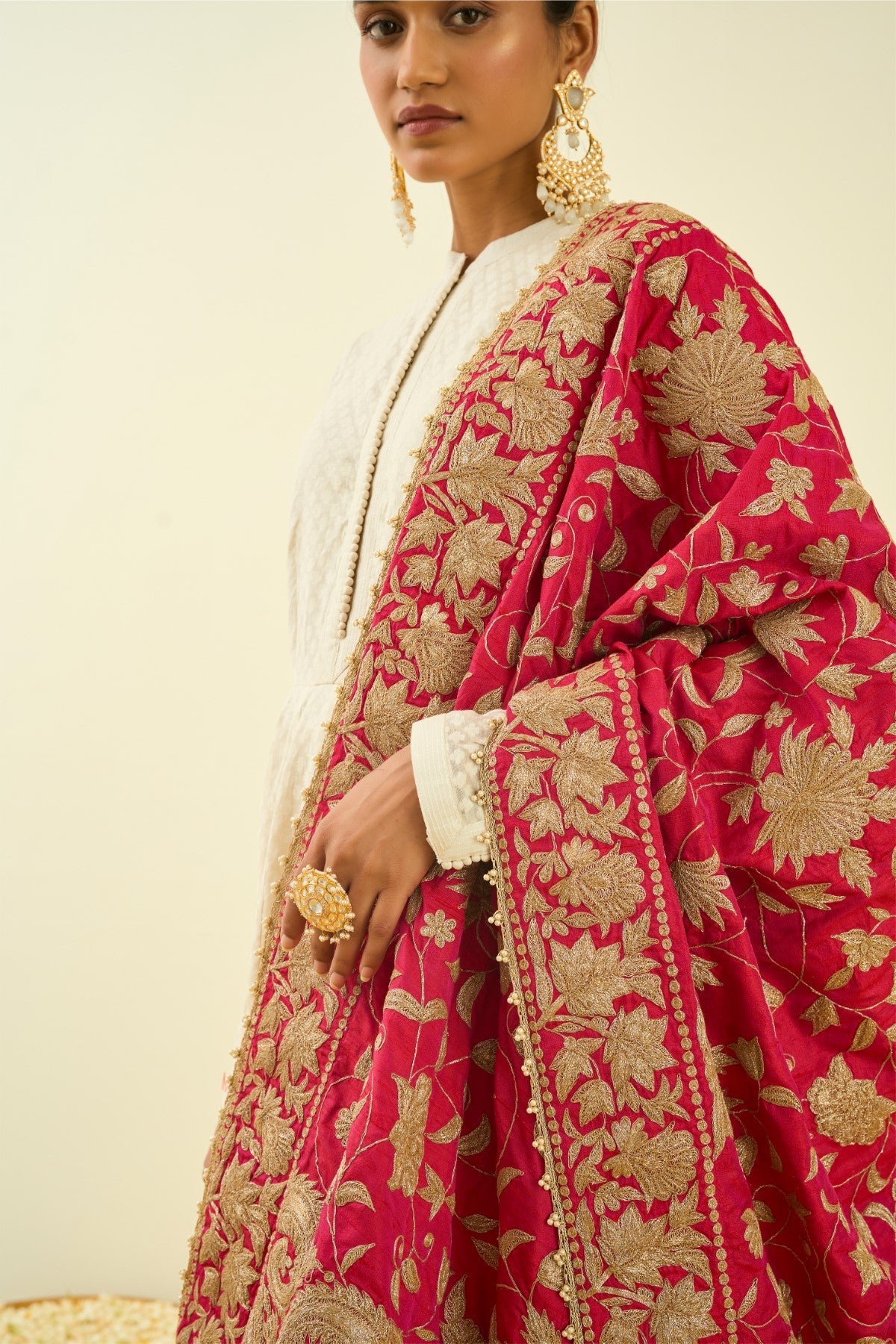 Rani Hotpink Floral Tilla Embroidery Odhni