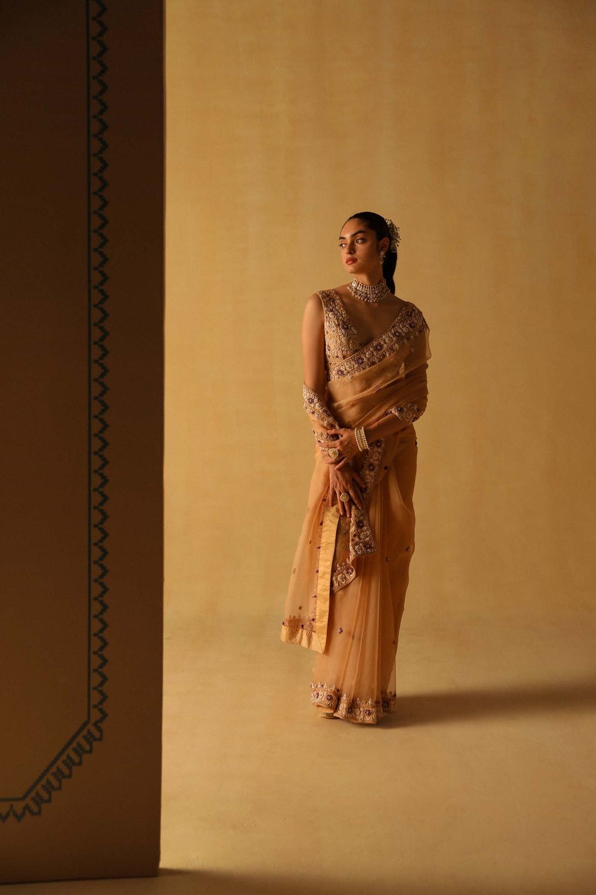 Hannah - Gold Saree Set (Lxrts)