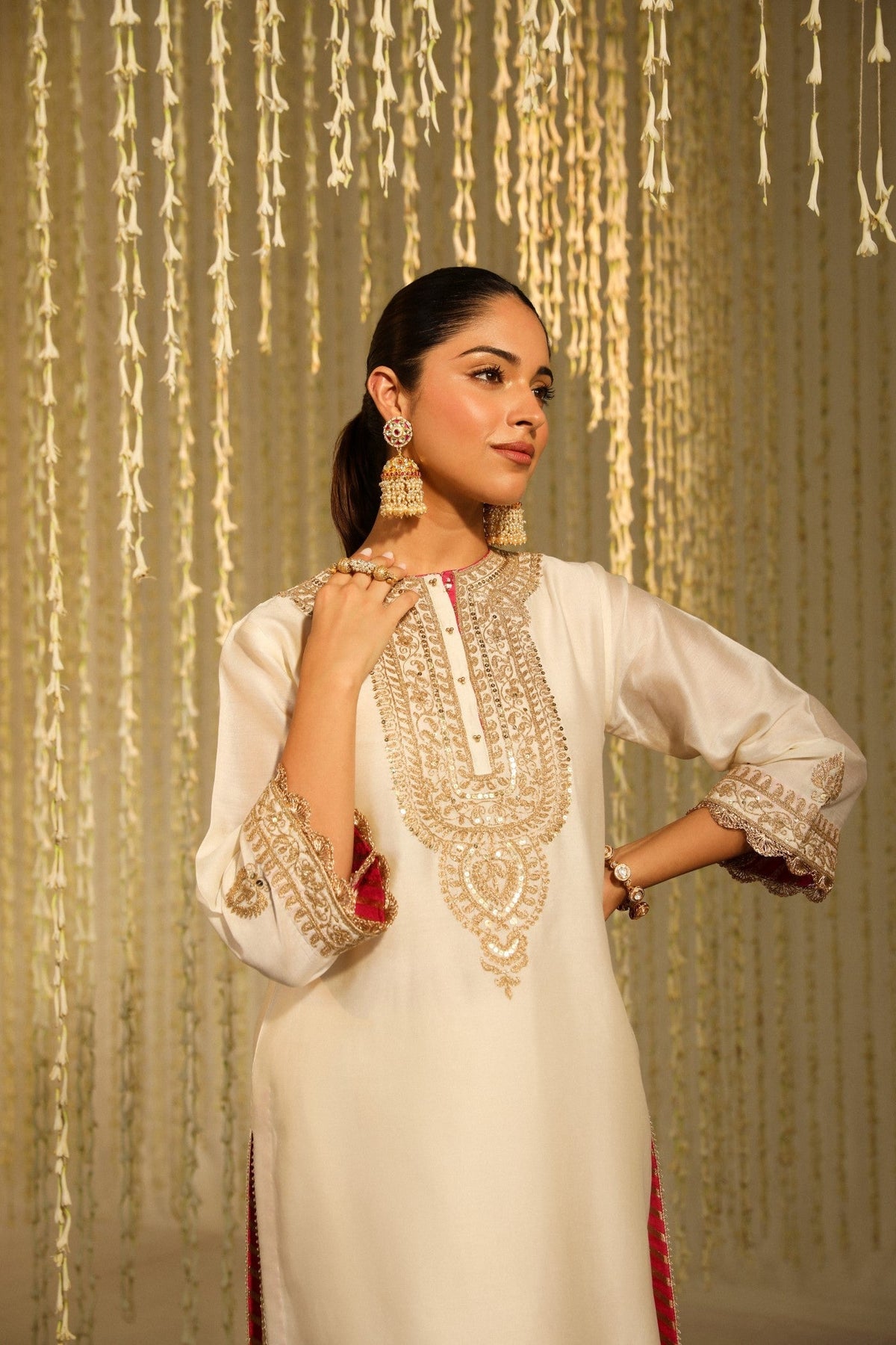 ENISA - DAISY IVORY KURTA WITH DHOTI (LXRTS)