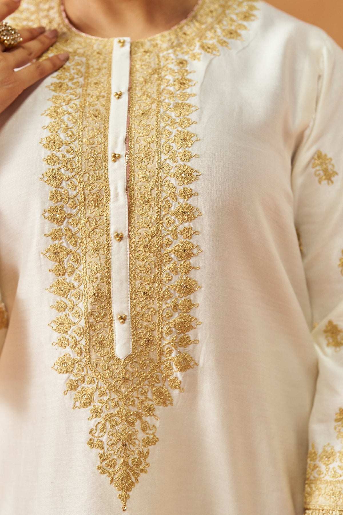 Zeenal Daisy Ivory A-Line Kaaftan with Salwar