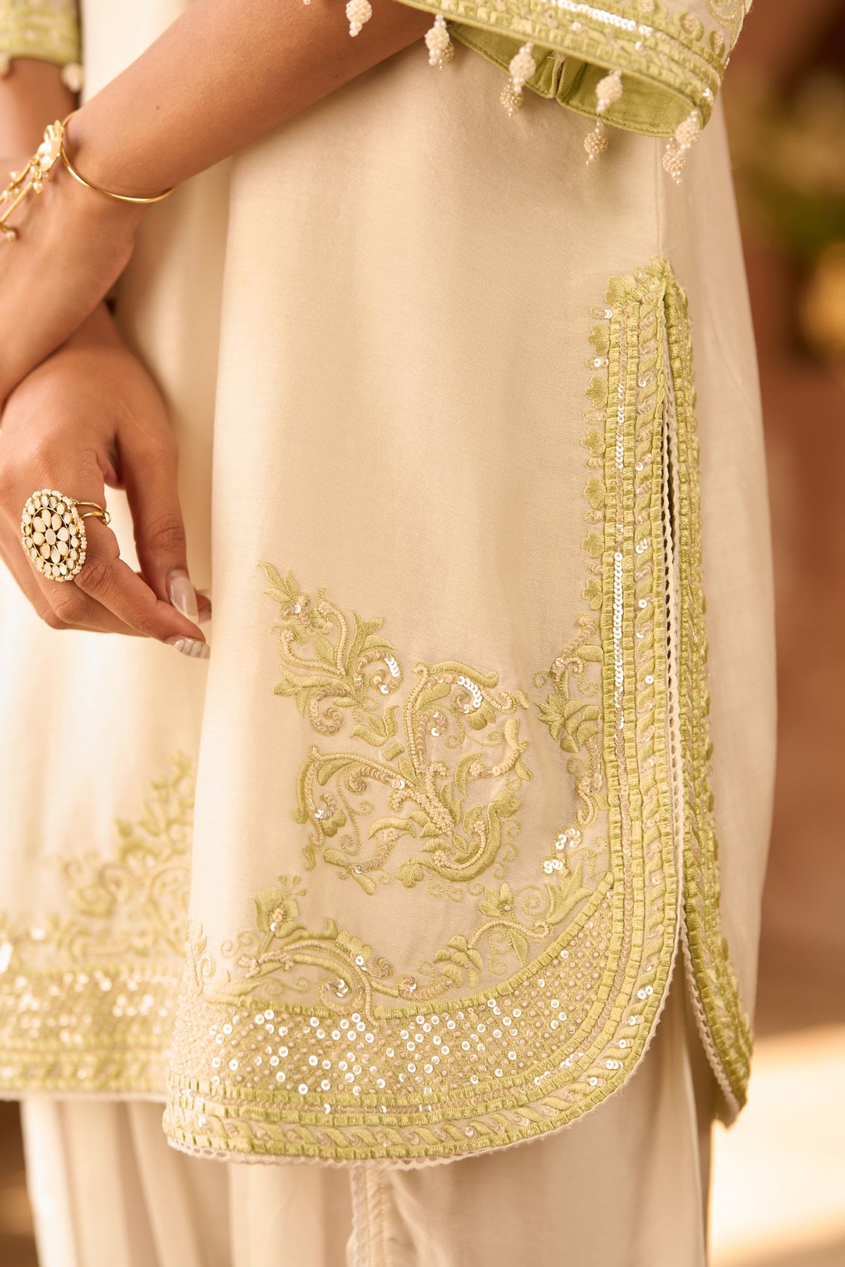 NYRA - DAISY IVORY WITH MINT GREEN SHORT KURTA AND DHOTI (LXRTS)
