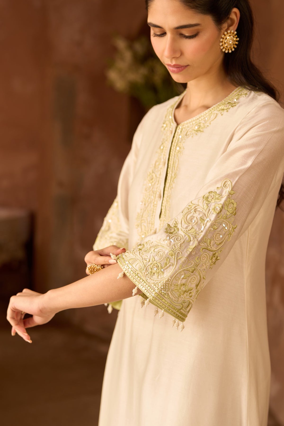 HANI - DAISY IVORY WITH MINT GREEN A-LINE KURTA WITH SALWAR AND DUPATTA (LXRTS)