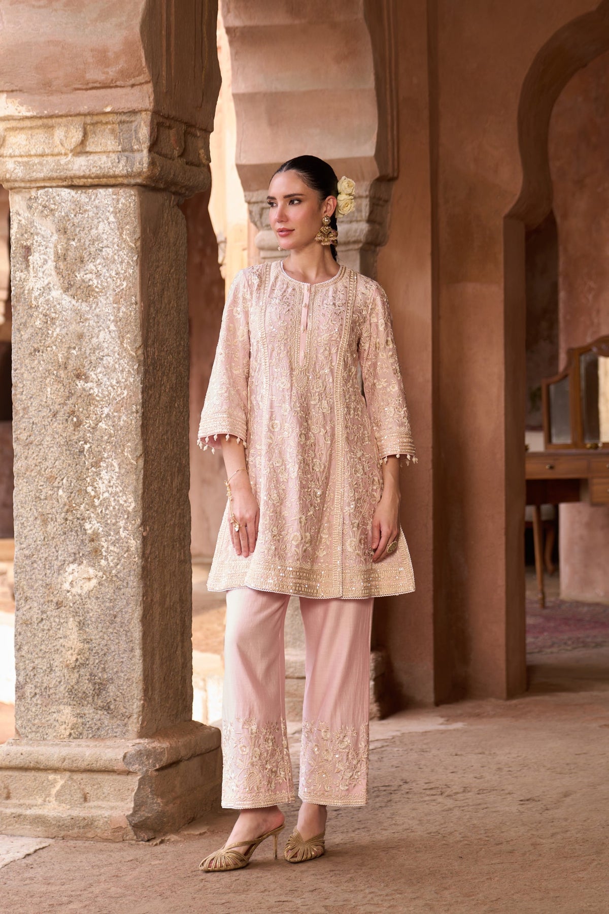 SABOOR - PINK SHORT A-LINE KURTA WITH STRAIGHT PANTS AND DUPATTA