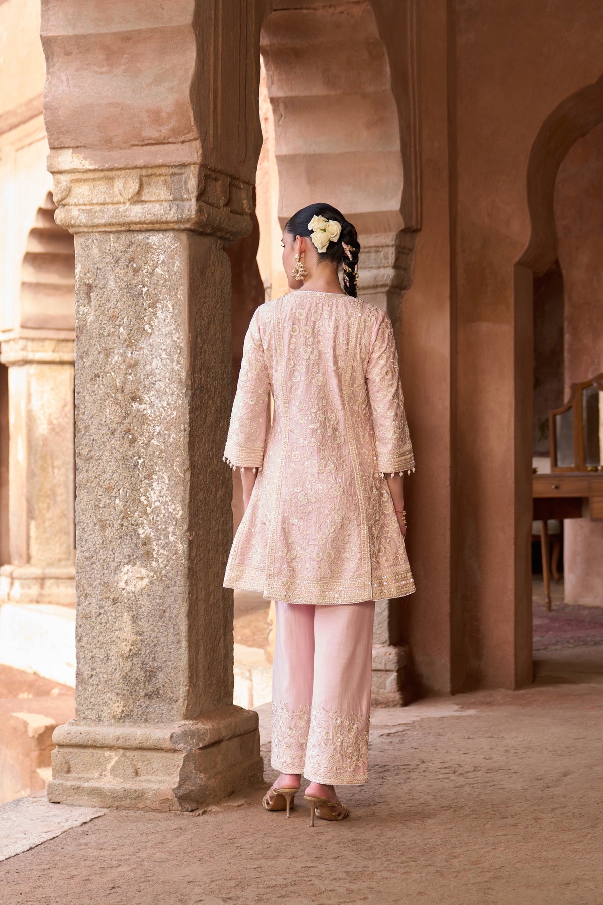 SABOOR - PINK SHORT A-LINE KURTA WITH STRAIGHT PANTS AND DUPATTA