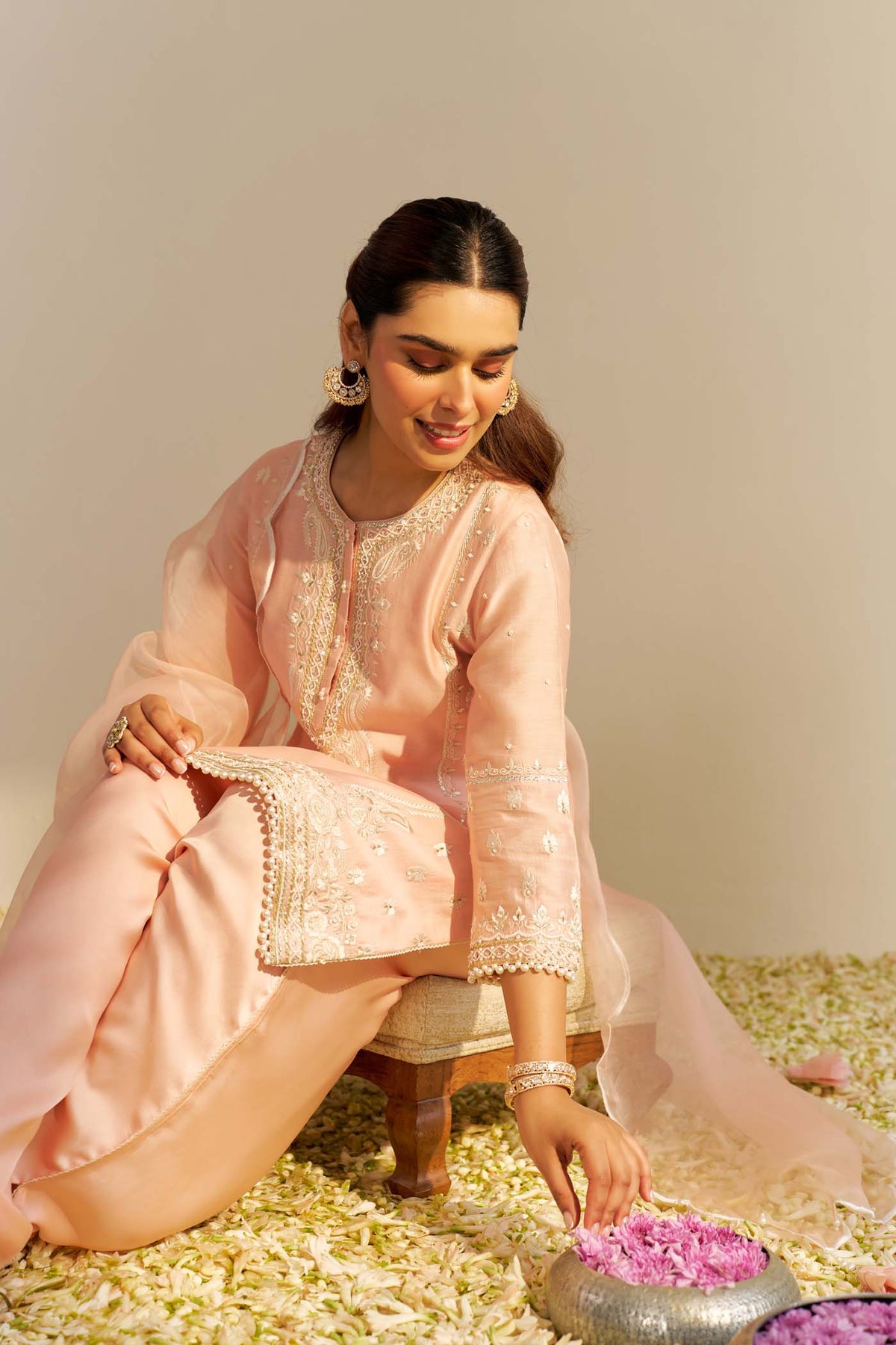 Zahra - Off Rose Short Kurta With Dhoti