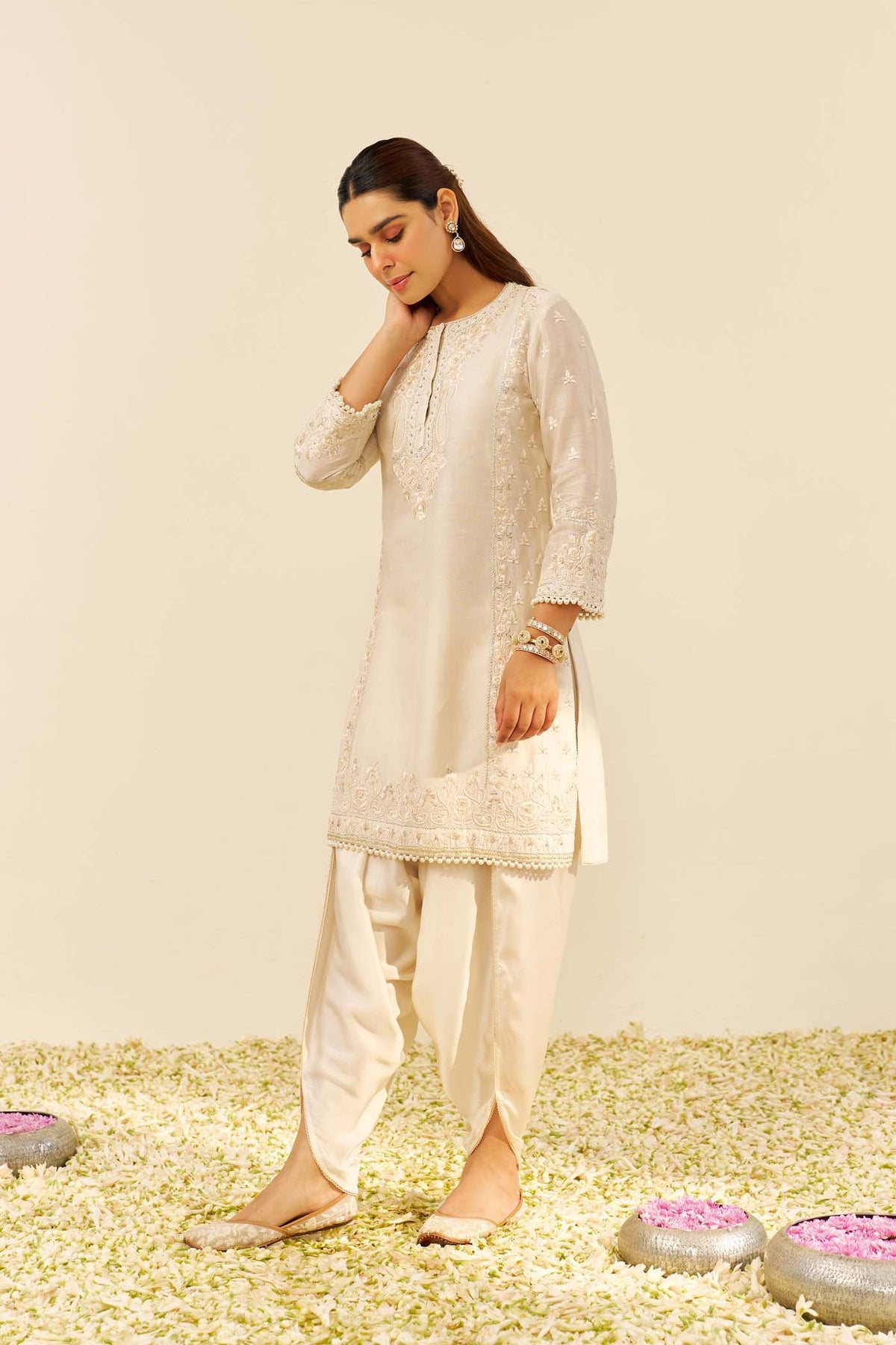 ZAISHA - Daisy Ivory SHORT KURTA WITH DHOTI