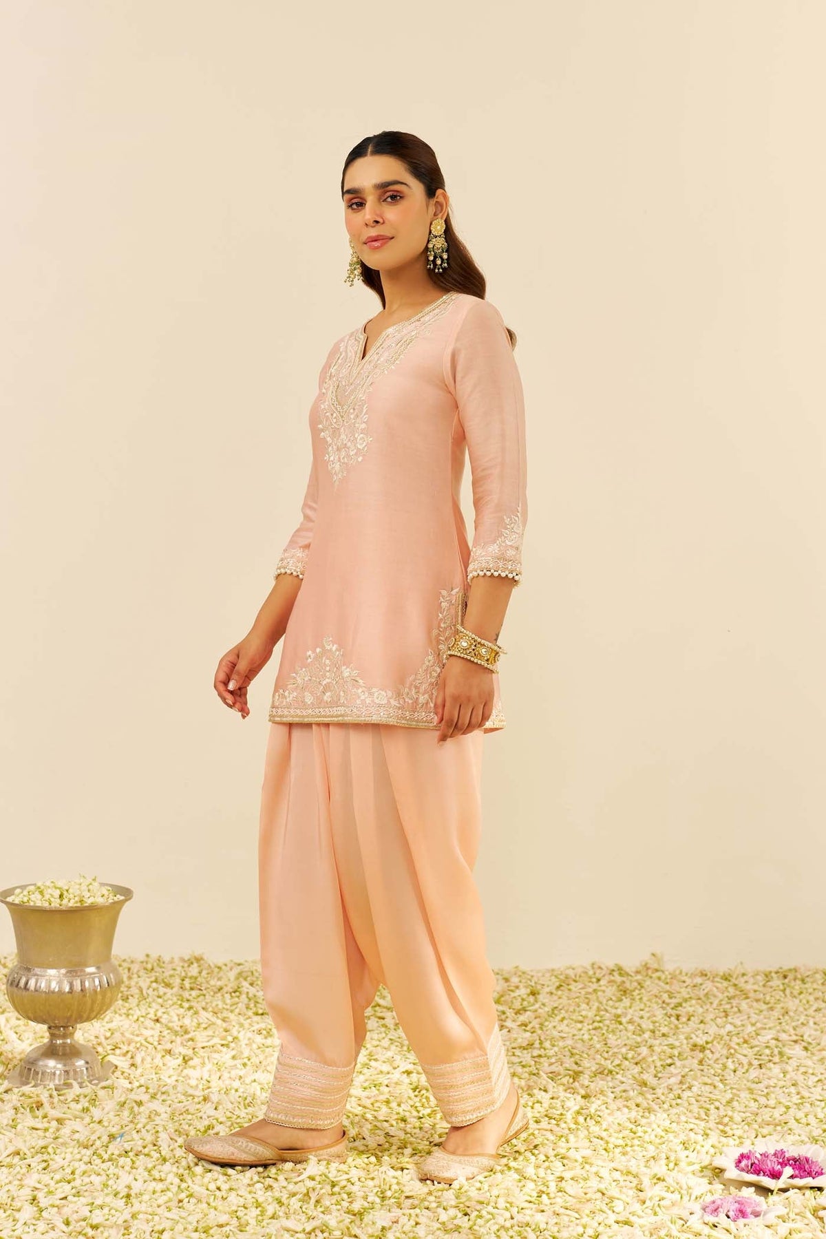 HANIYA - Off Rose SHORT KURTI WITH SALWAR