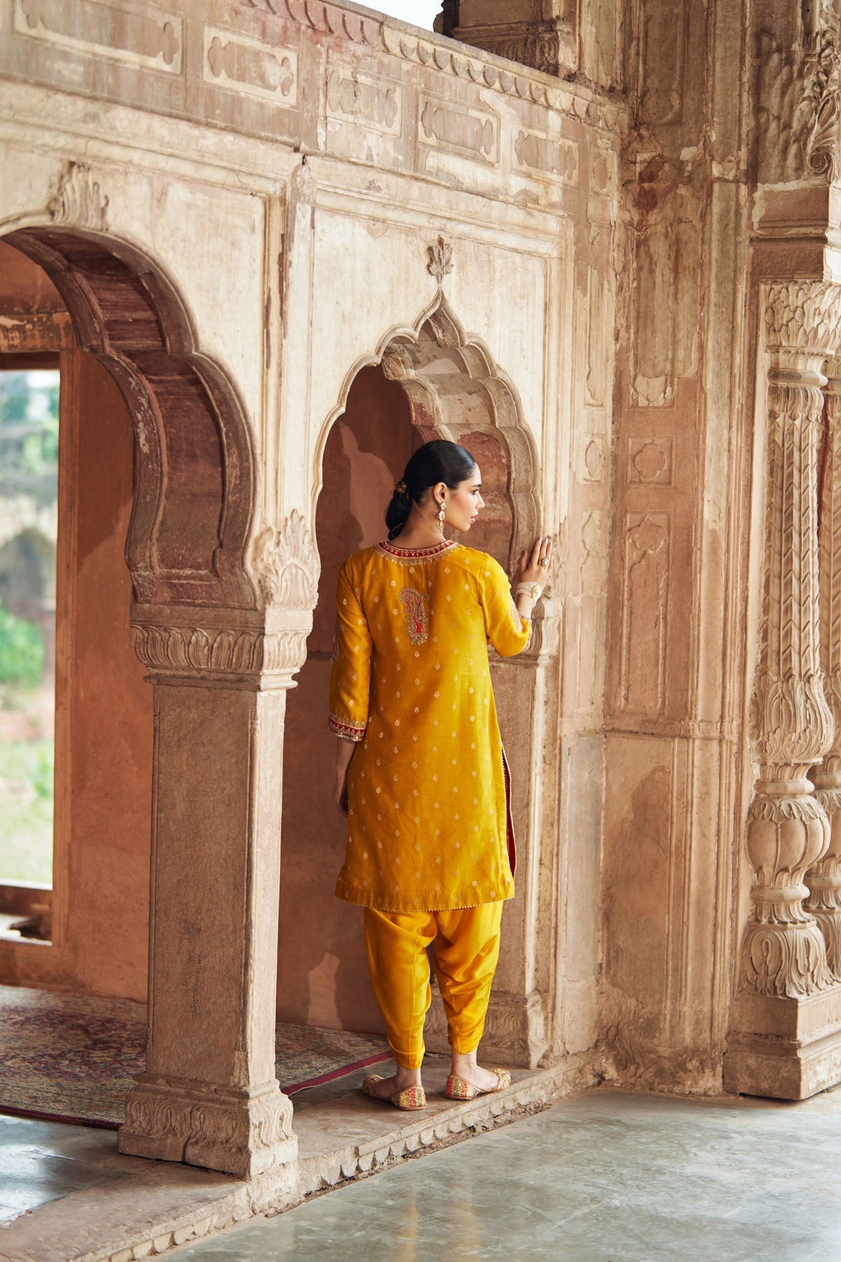 FAHMIDA - Heirloom Mustard SHORT KURTA WITH TULIP PANT