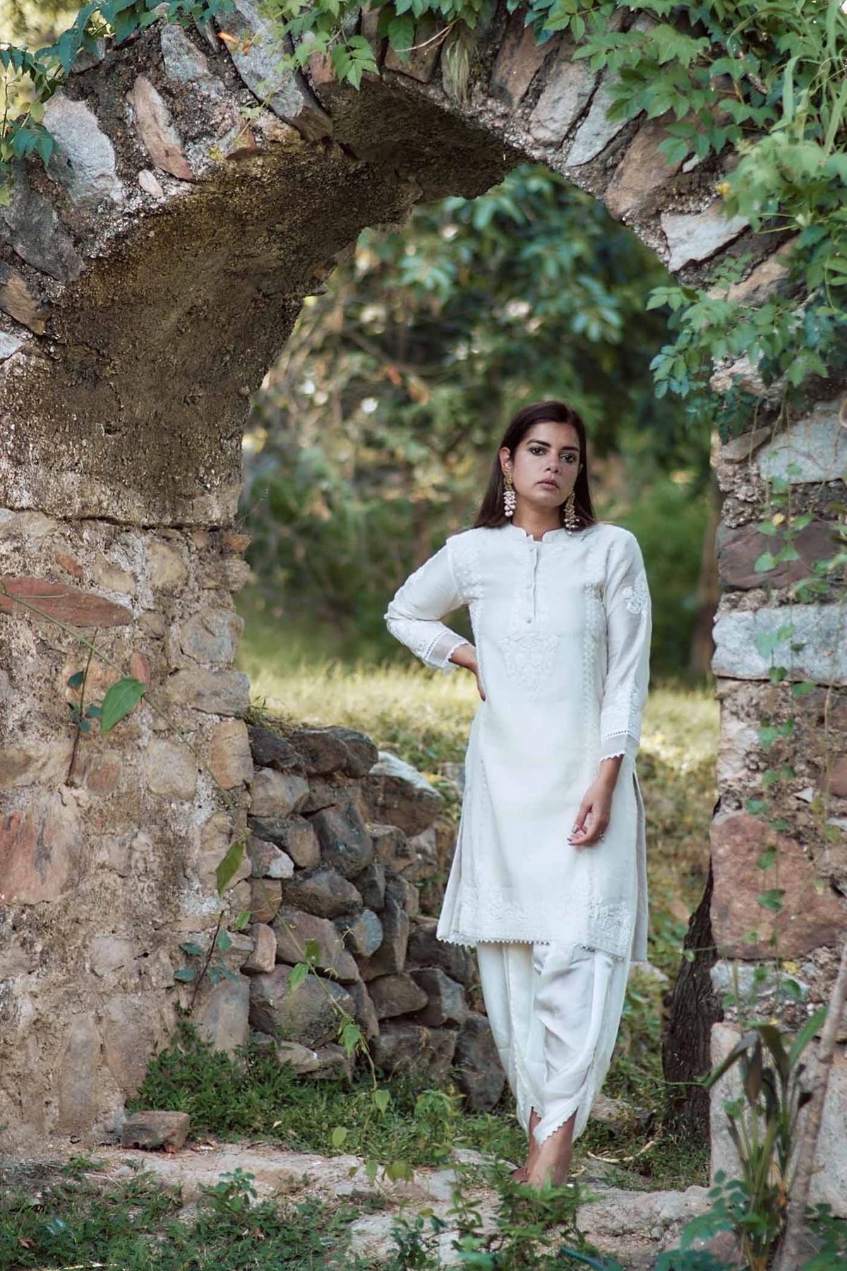 Pallavi Singh In Ayanna - Frosty green short kurta with dhoti