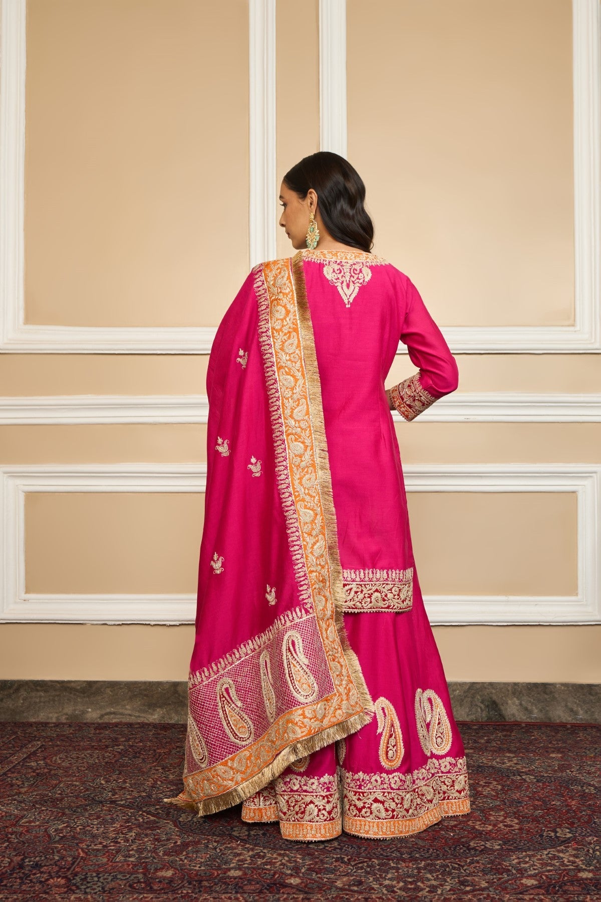 AMIRA - Rani Hotpink SHORT KURTA WITH SHARARA AND ODHNI