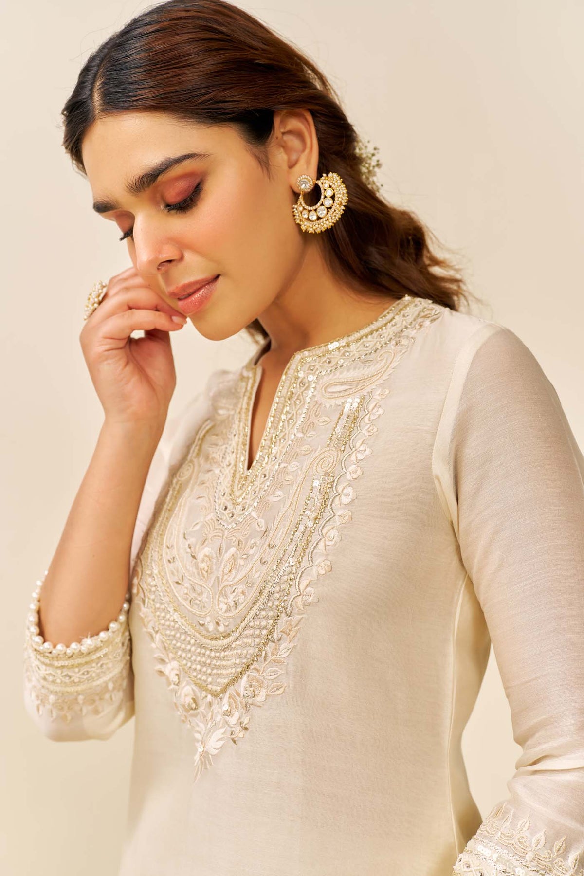 Sara Ali Khan in Sara - Daisy Ivory Short Kurta With  Salwar