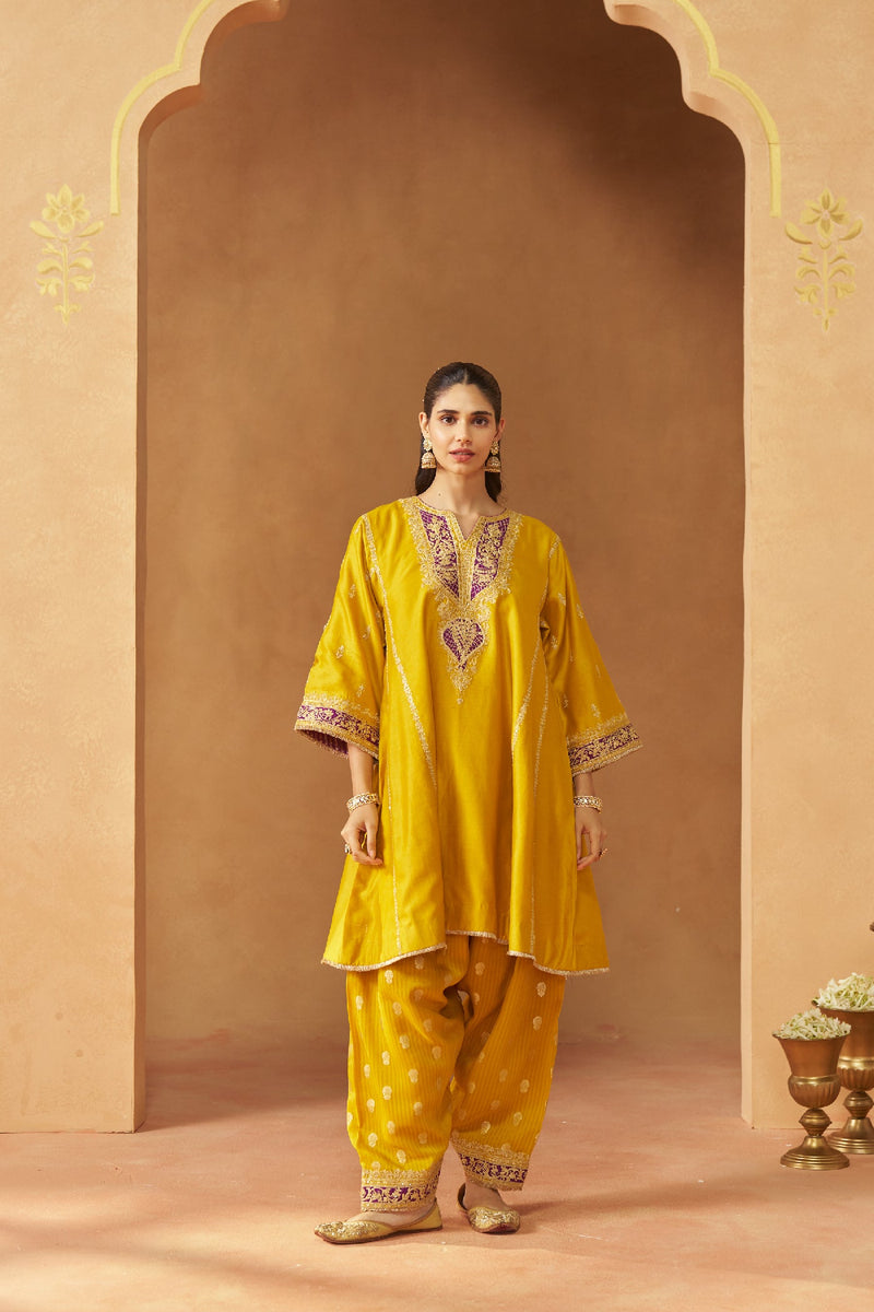 Maahgul Mustard Kalidaar Chauga with Salwar (LXRTS)