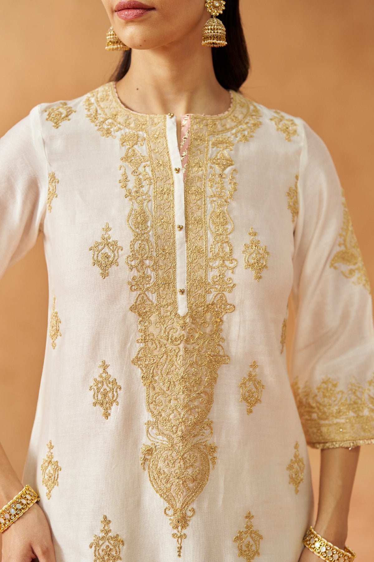 Mubina Daisy Ivory Kurta with Salwar and Dupatta (LXRTS)