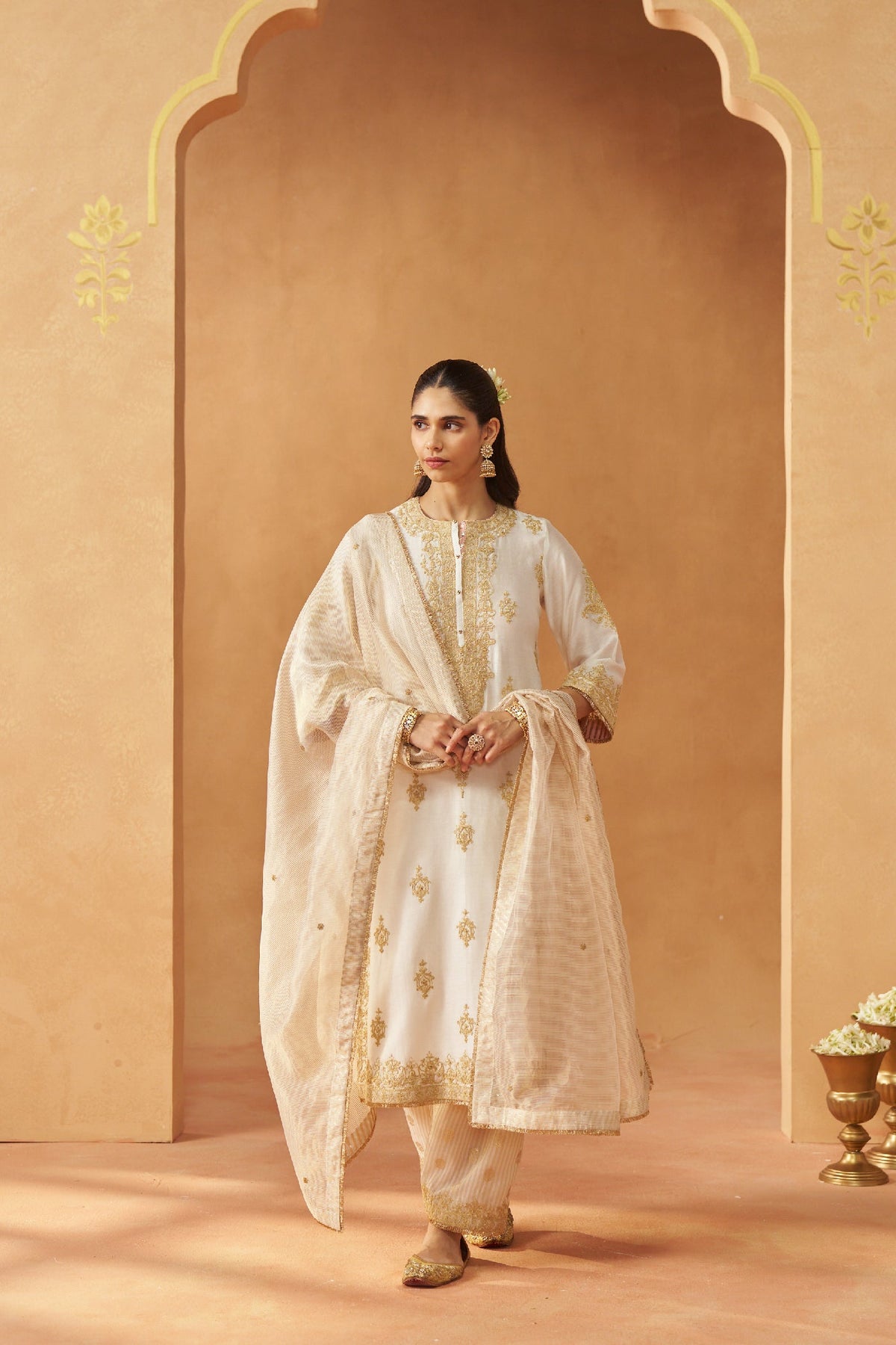 Mubina Daisy Ivory Kurta with Salwar and Dupatta (LXRTS)