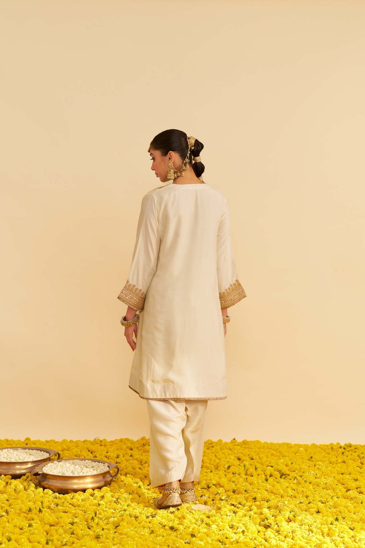 MEHZA - DAISY IVORY SHORT CHAUGA WITH SALWAR