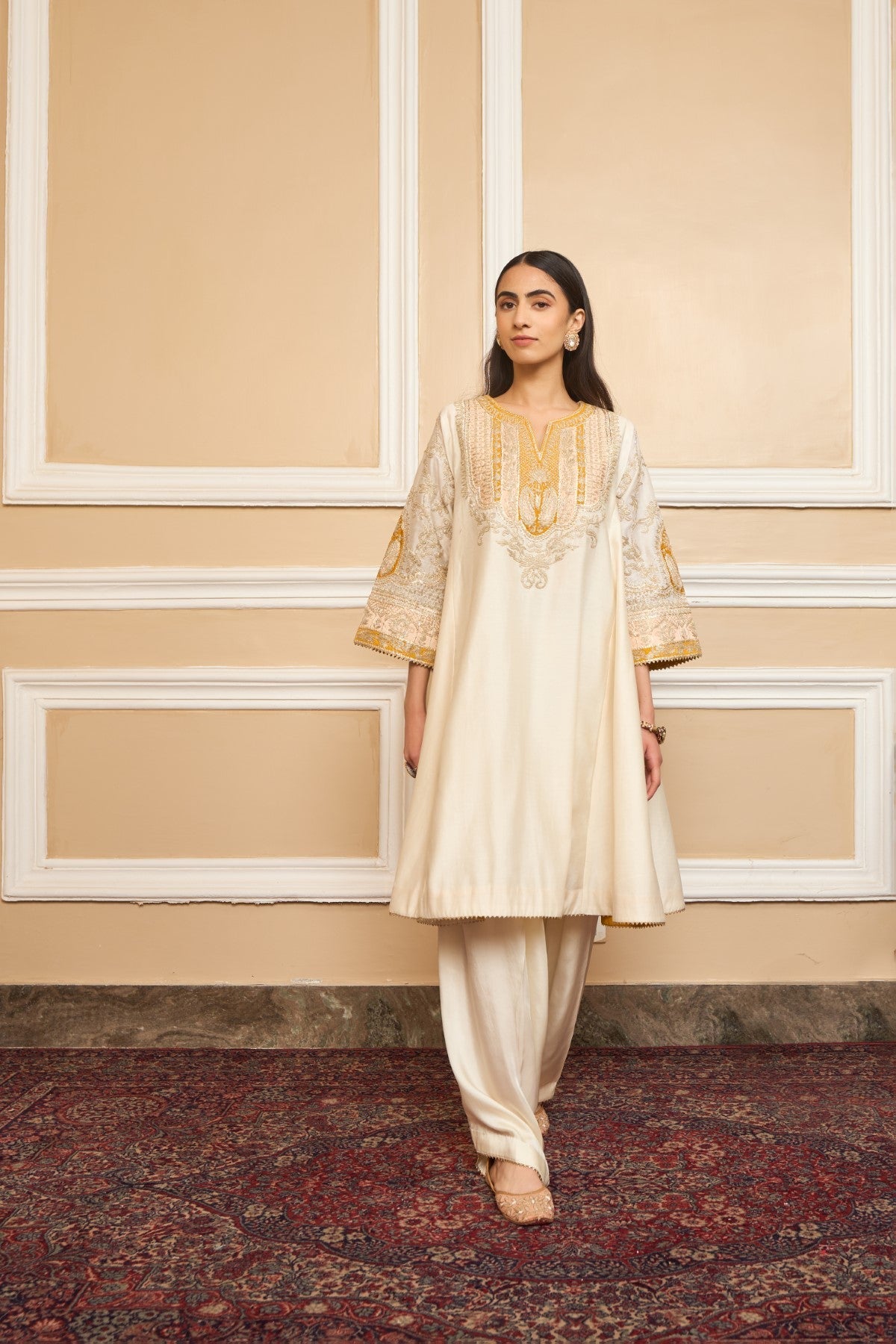 Anna Malhotra IN MOHSINA - DAISY IVORY SHORT KALIDAAR CHOGA WITH SALWAR