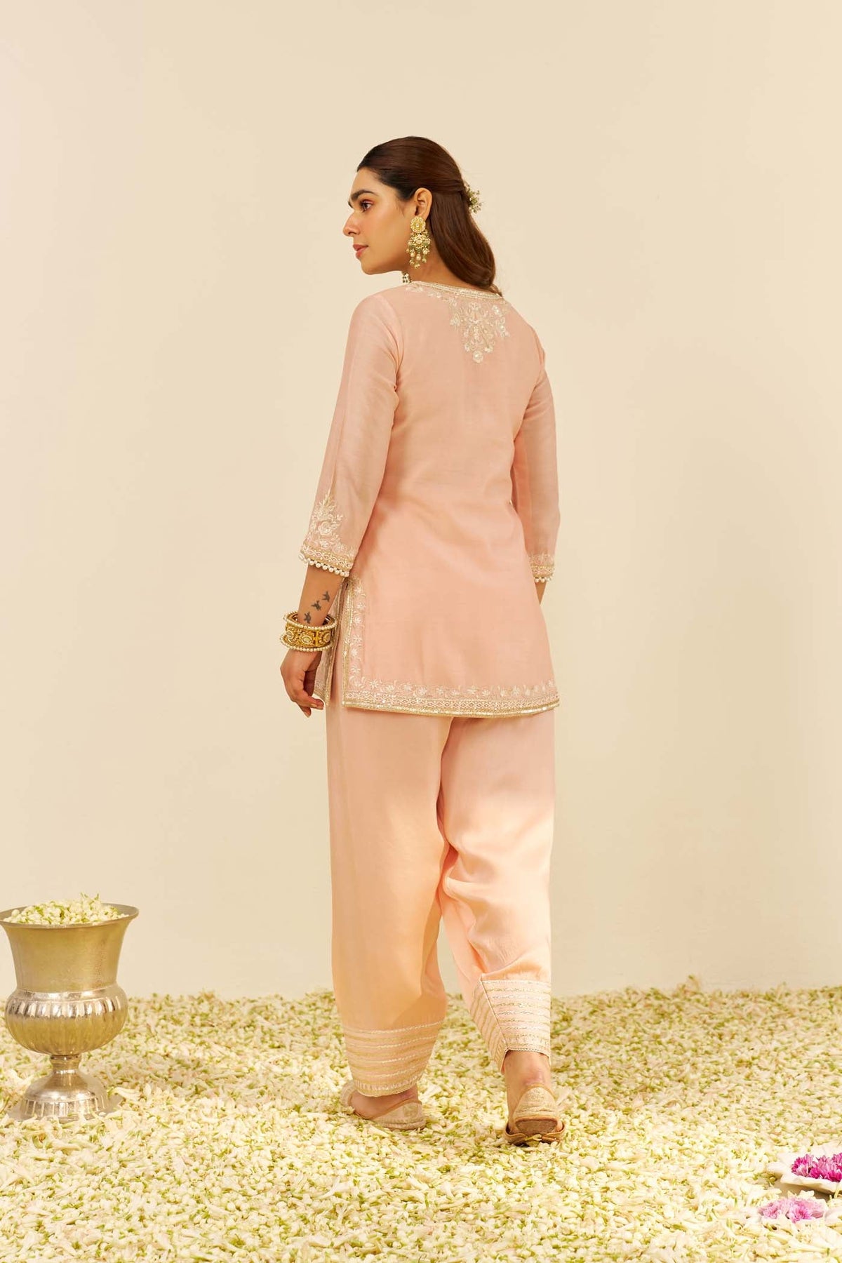 HANIYA - Off Rose SHORT KURTI WITH SALWAR